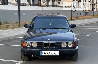 Седан BMW 5 Series 1989 в Черкасах