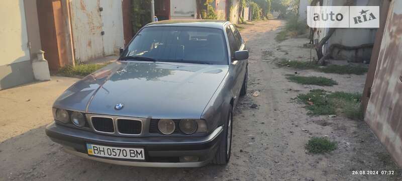 Седан BMW 5 Series 1992 в Одесі