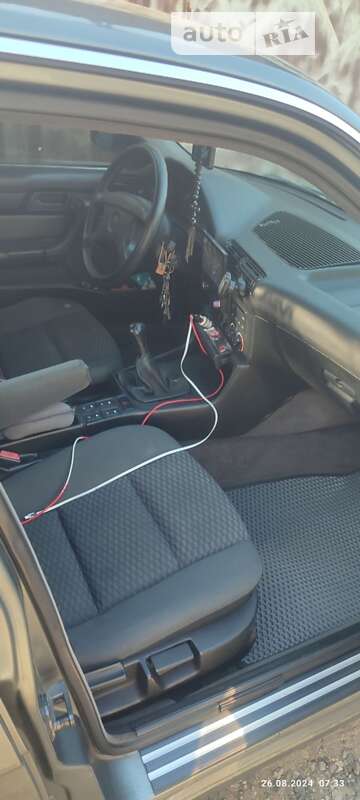 Седан BMW 5 Series 1992 в Одесі