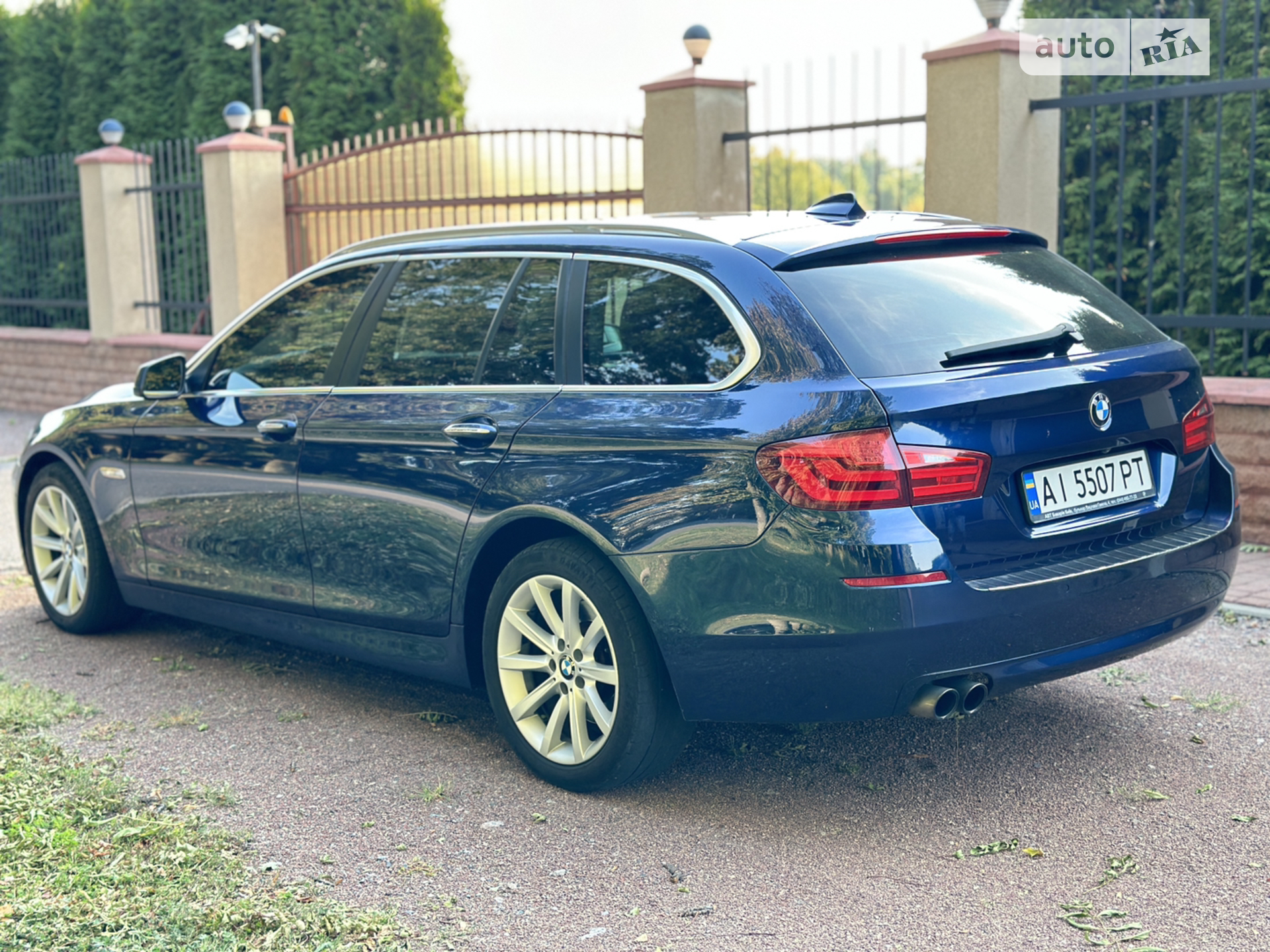 2011 BMW 5er - мініатюра 5