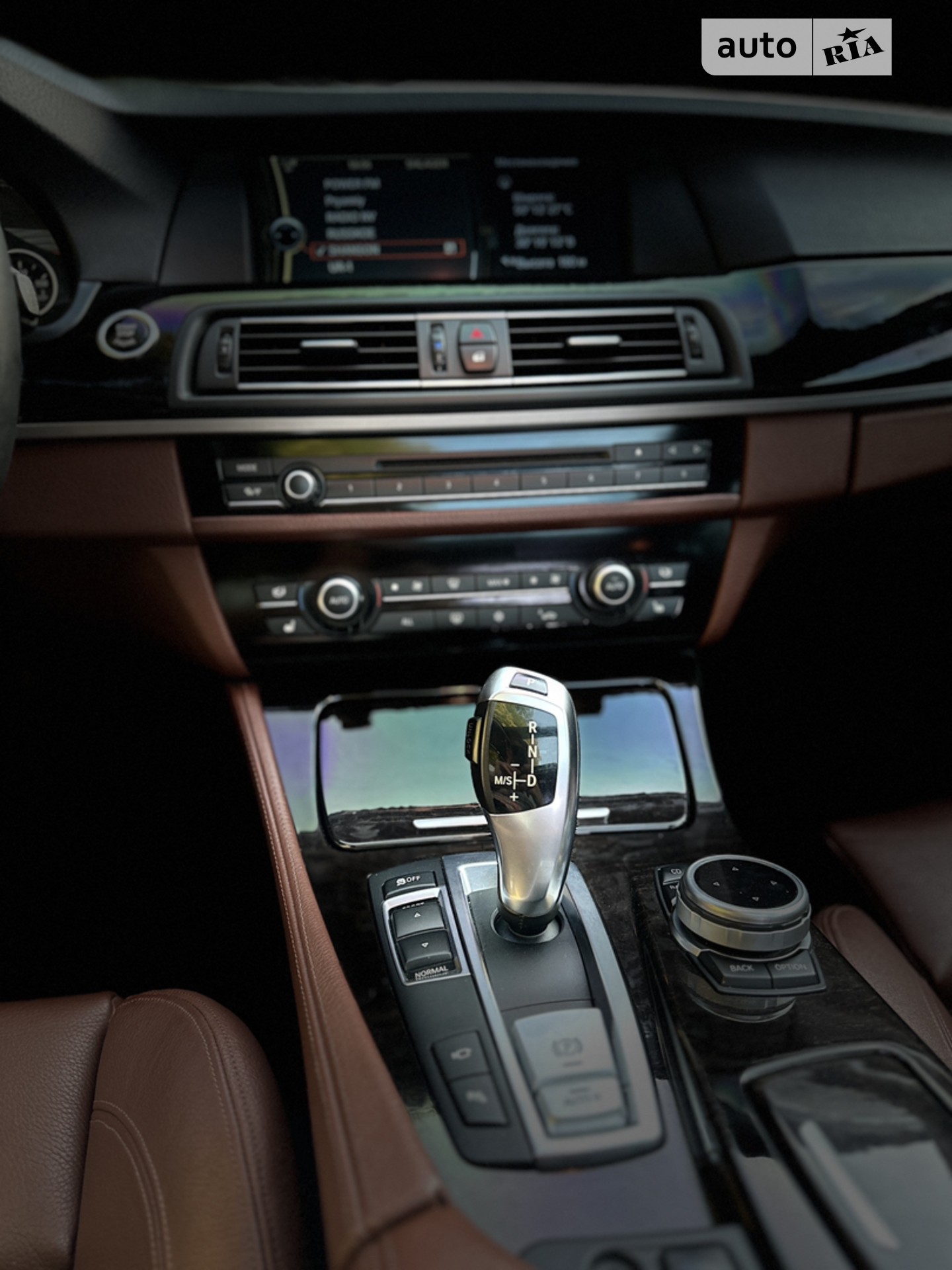 2011 BMW 5er - мініатюра 19