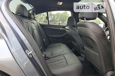 Седан BMW 5 Series 2022 в 