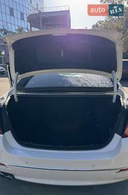 Седан BMW 5 Series 2014 в 