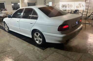 Седан BMW 5 Series 1996 в Ужгороді