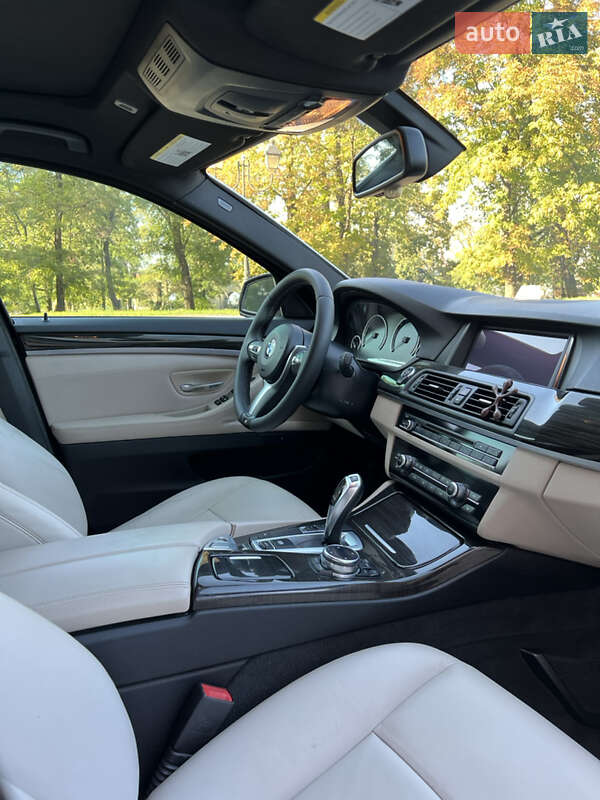 Седан BMW 5 Series 2013 в Одессе