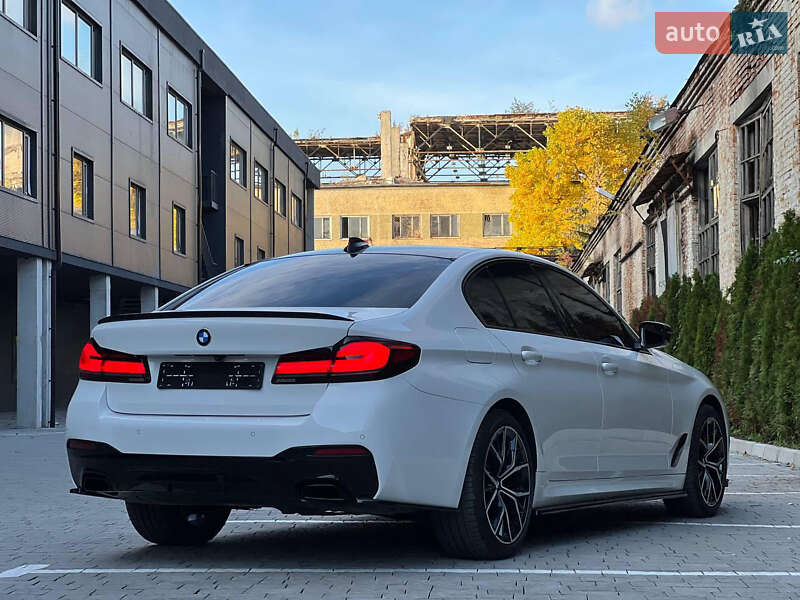Седан BMW 5 Series 2020 в Львове