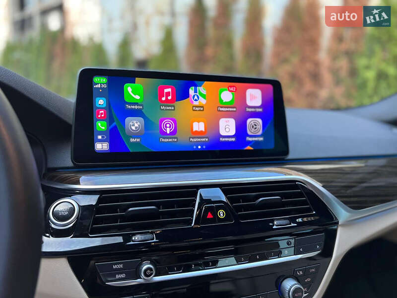 Седан BMW 5 Series 2020 в Львове