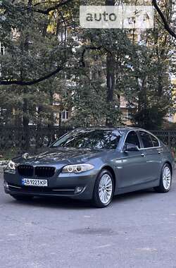 Седан BMW 5 Series 2012 в Хмільнику