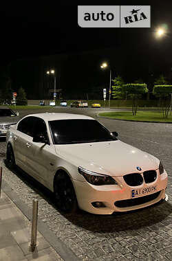 Седан BMW 5 Series 2008 в Днепре