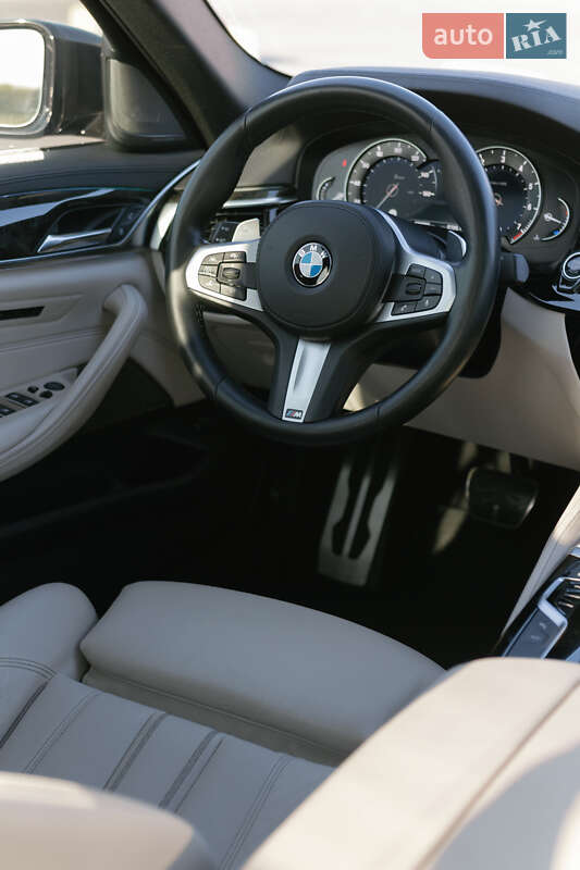 Седан BMW 5 Series 2017 в Львові фото 62 Седан BMW 5 Series 2017 в Львові