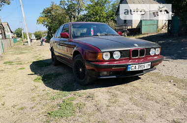 Седан BMW 5 Series 1991 в Малой Виске