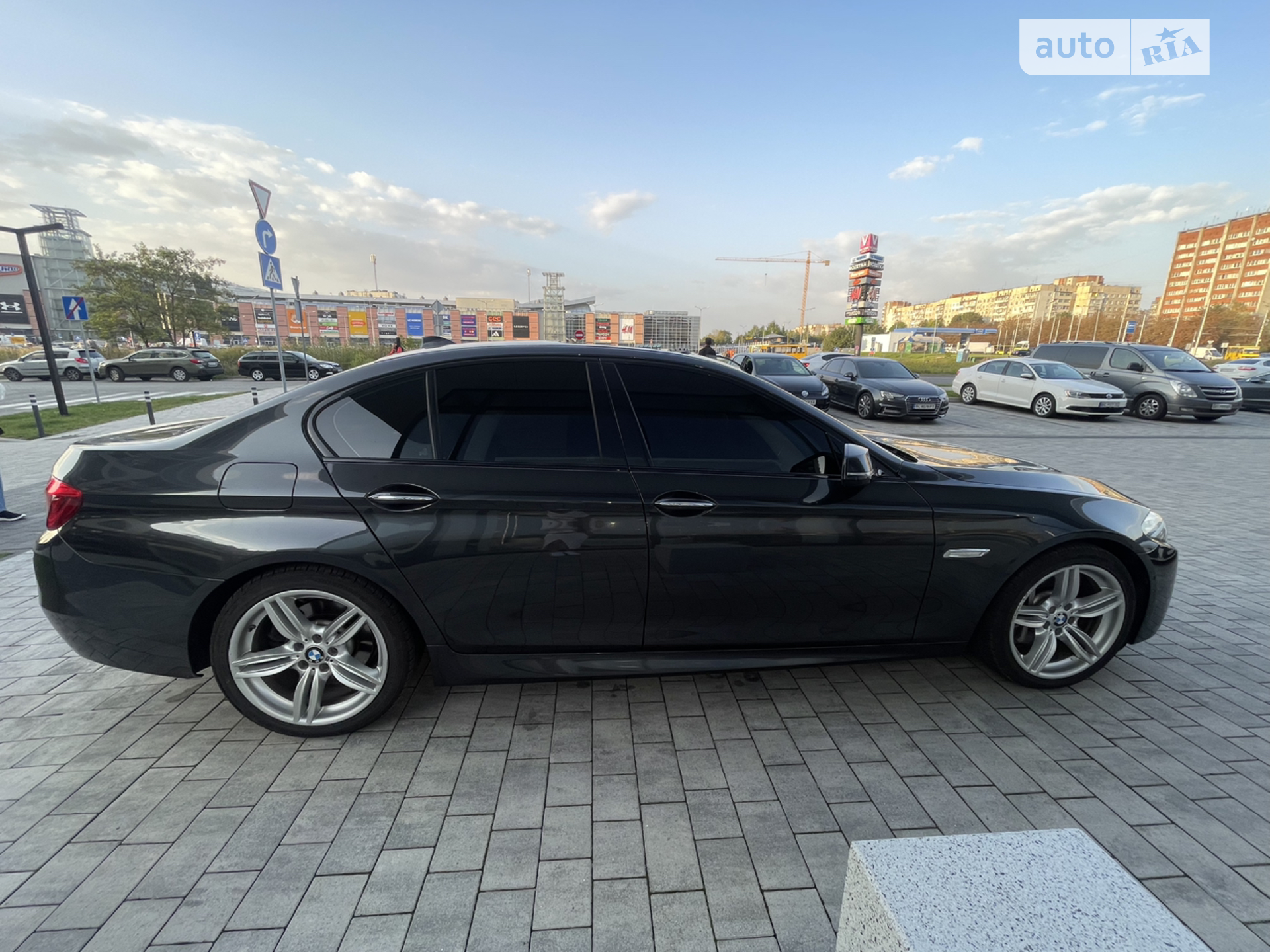 2013 BMW 5er - мініатюра 21