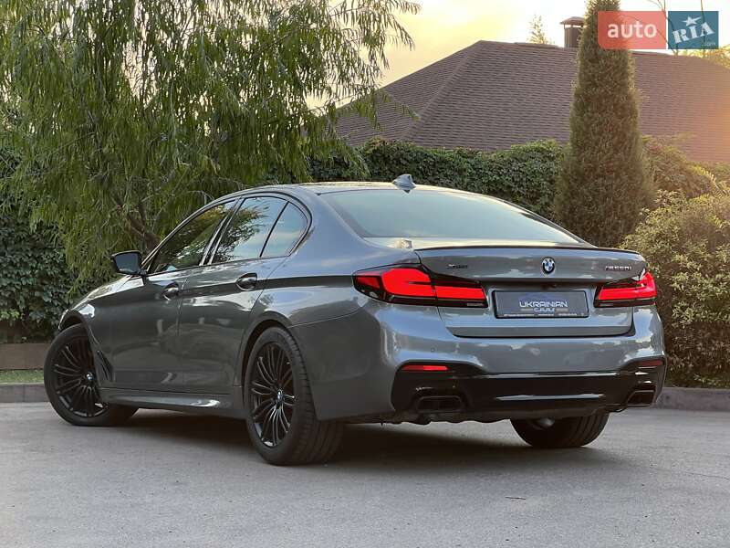 Седан BMW 5 Series 2018 в Днепре