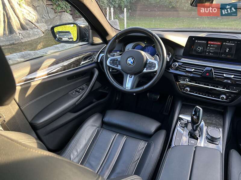 Седан BMW 5 Series 2018 в Днепре