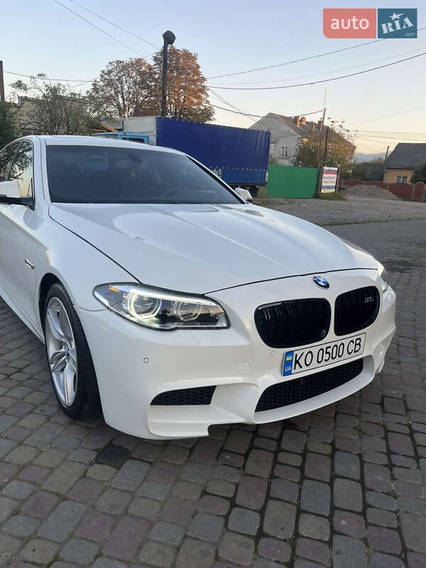 Седан BMW 5 Series 2014 в Тересве