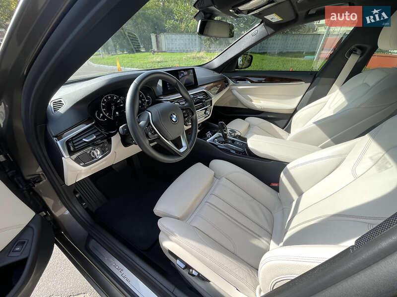 Седан BMW 5 Series 2019 в Одессе