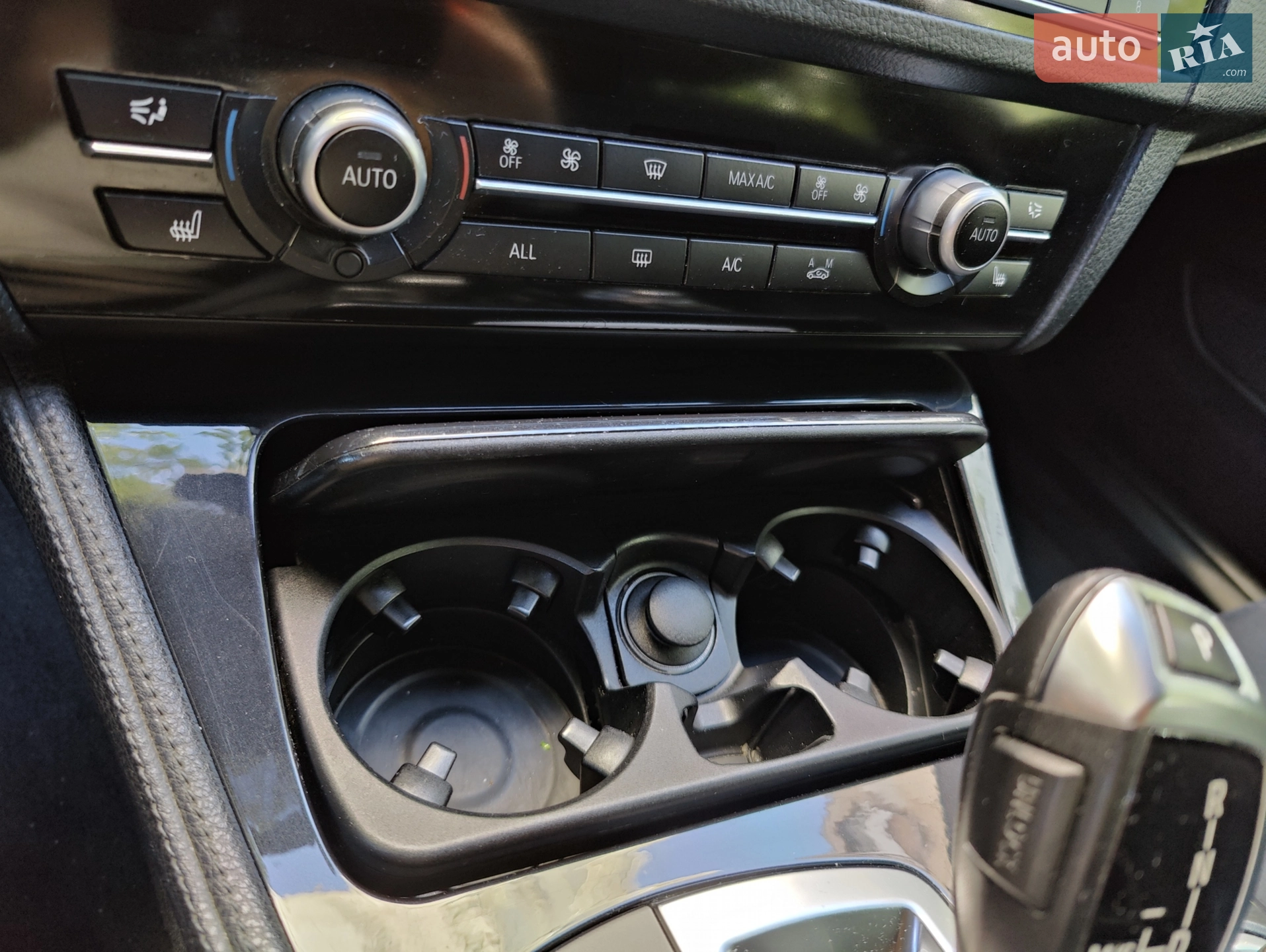 2013 BMW 5er - мініатюра 20