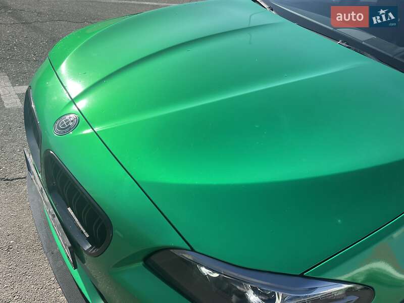 Седан BMW 5 Series 2015 в Николаеве