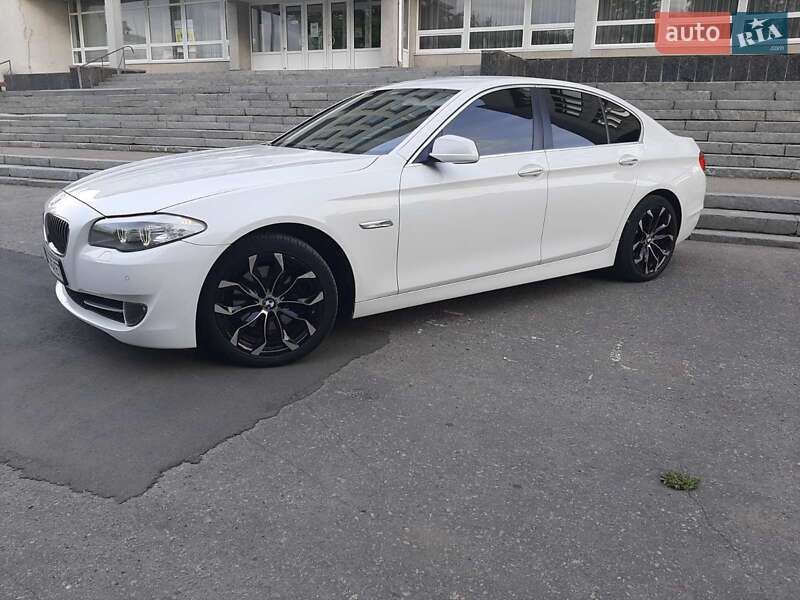 Седан BMW 5 Series 2012 в Кременчуге фото 7 Седан BMW 5 Series 2012 в Кременчуге
