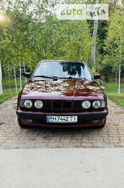 Седан BMW 5 Series 1994 в Одесі