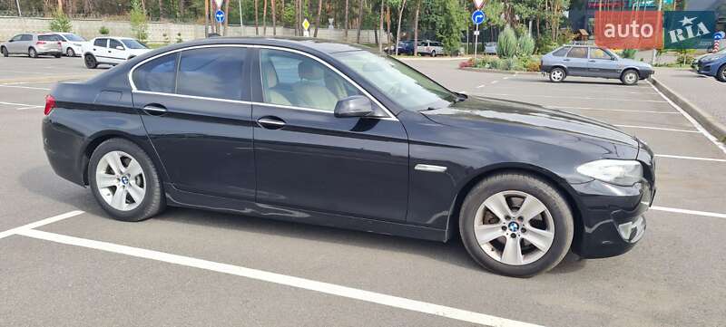 Седан BMW 5 Series 2012 в Ирпене