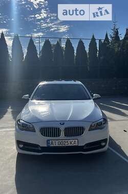 Седан BMW 5 Series 2015 в Василькові