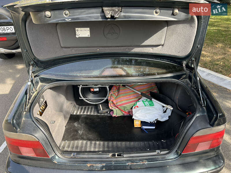 Седан BMW 5 Series 1996 в Броварах