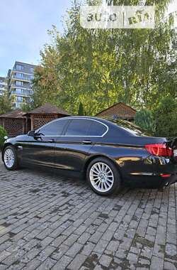 Седан BMW 5 Series 2011 в Львове