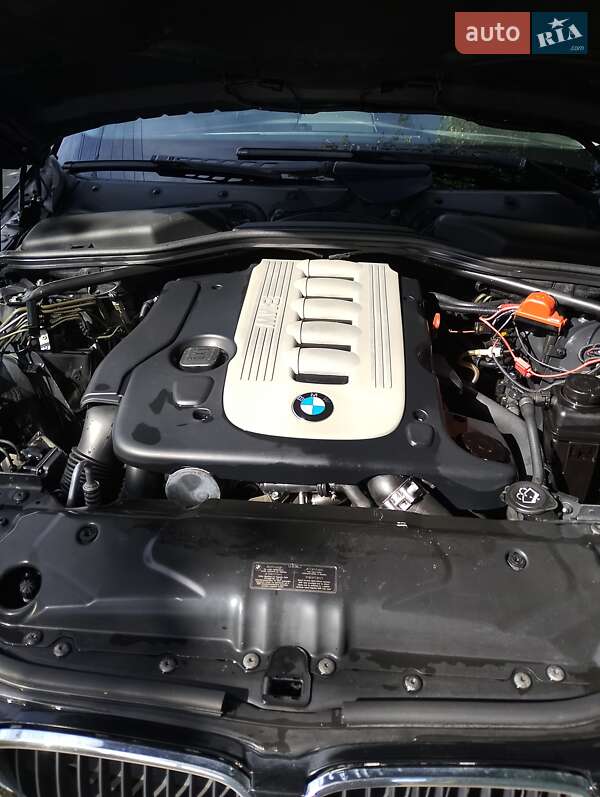 Седан BMW 5 Series 2005 в Сухому Лимані