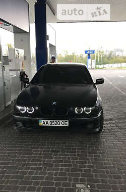 Седан BMW 5 Series 1999 в Киеве