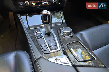Седан BMW 5 Series 2015 в 