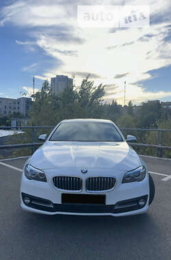 Седан BMW 5 Series 2015 в Киеве