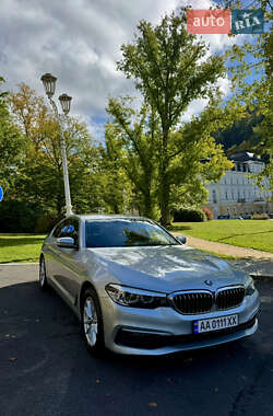 Седан BMW 5 Series 2019 в 