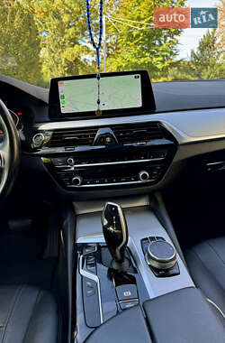 Седан BMW 5 Series 2019 в 