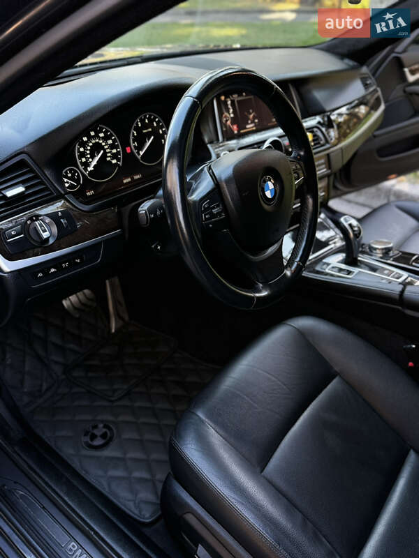Седан BMW 5 Series 2016 в Чернігові