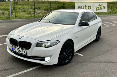 Седан BMW 5 Series 2012 в Ровно