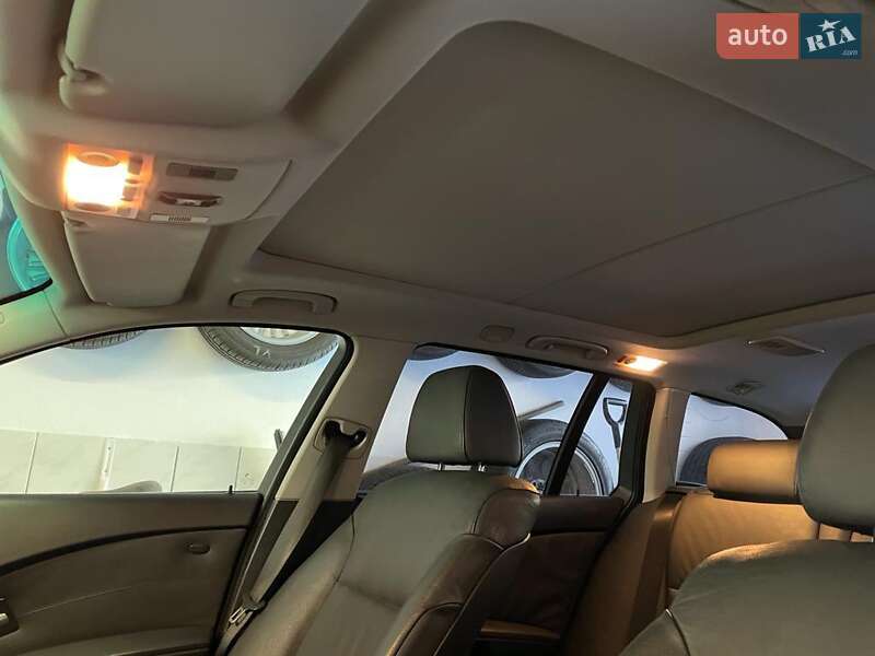 Универсал BMW 5 Series 2004 в Тячеве