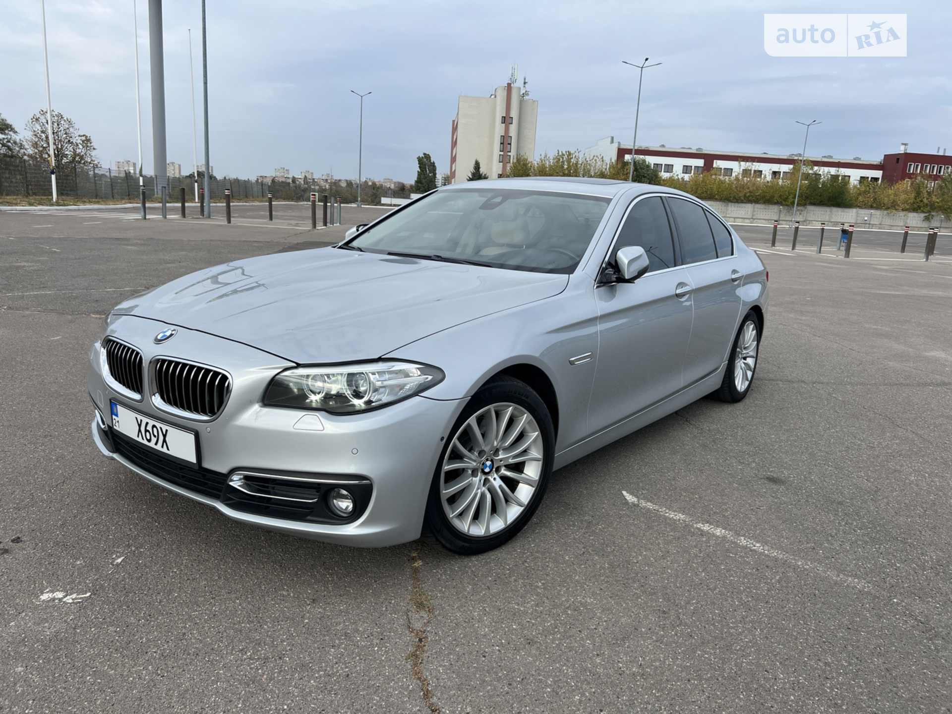 2014 BMW 5er - мініатюра 2