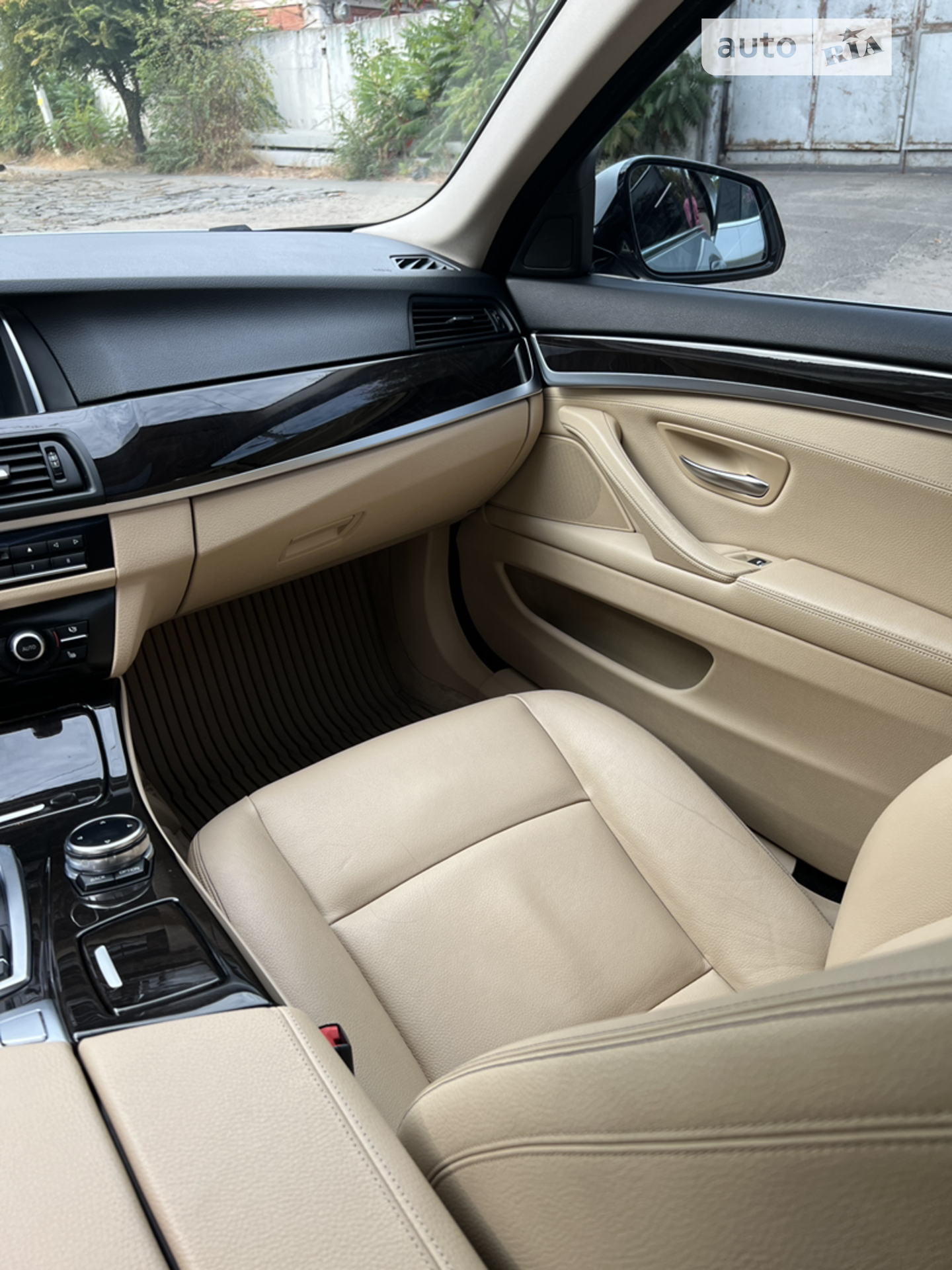 2014 BMW 5er - мініатюра 20