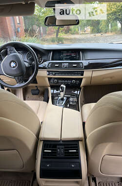 Седан BMW 5 Series 2014 в Харкові