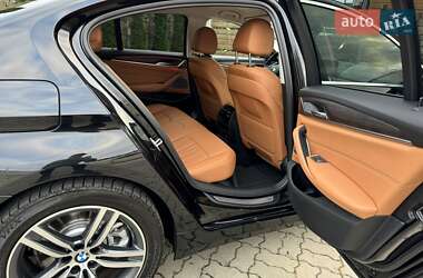 Седан BMW 5 Series 2020 в Стрию