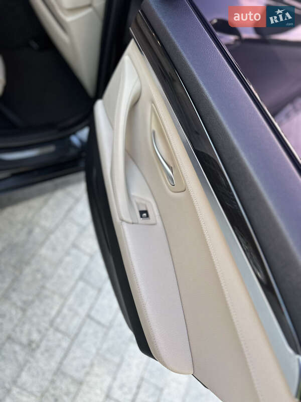 Седан BMW 5 Series 2011 в Одесі