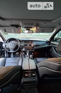 Седан BMW 5 Series 2013 в Львове