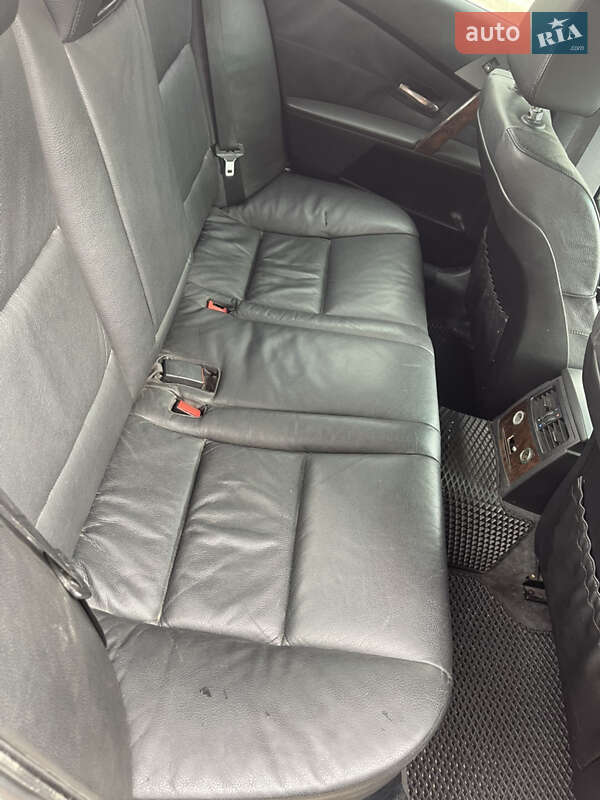 Седан BMW 5 Series 2007 в Коростышеве