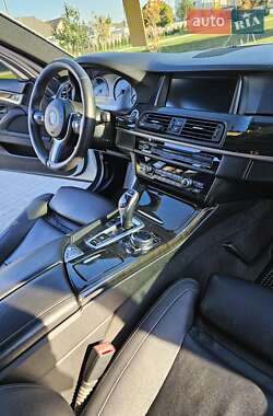 Седан BMW 5 Series 2013 в 