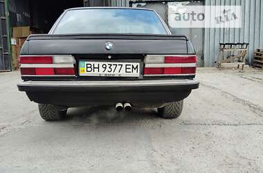 Седан BMW 5 Series 1985 в Одесі