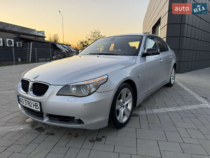 Седан BMW 5 Series 2005 в Тячеві