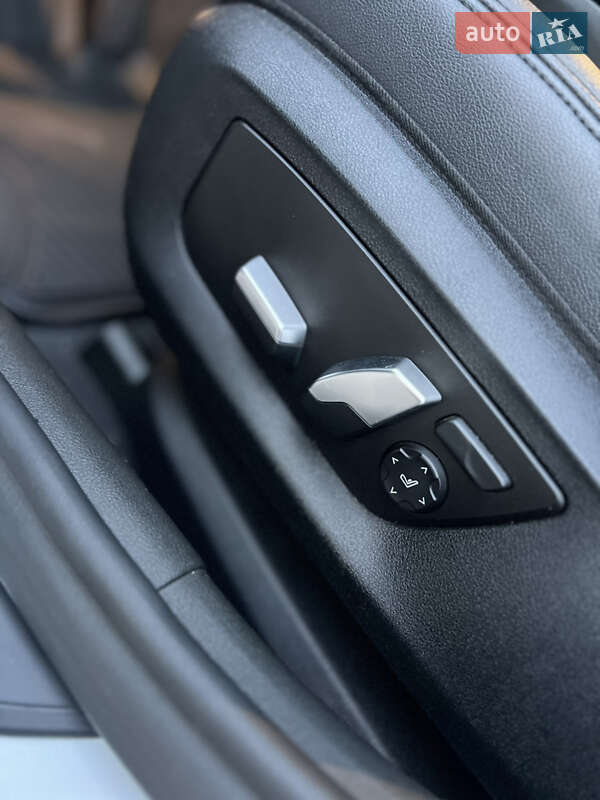 Седан BMW 5 Series 2019 в Одессе