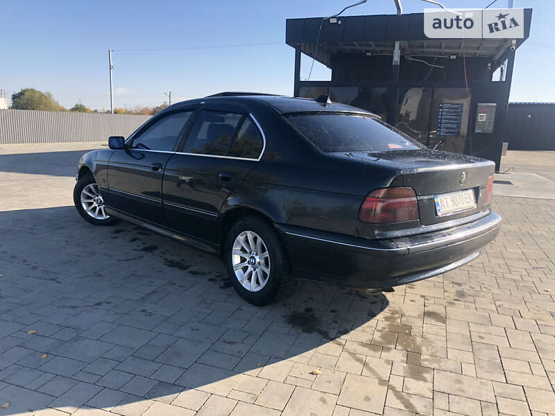 Седан BMW 5 Series 1998 в Рожнятове