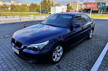 Седан BMW 5 Series 2007 в Львові